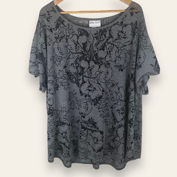Ava & Viv Tops - Ava & Viv Plus Size 4X Gray Sheer Floral Design Pattern Short Sleeve Shirt